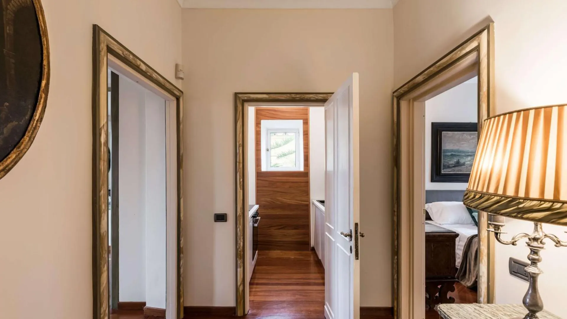 The Best Rent - One-Bedroom Apartment In A Quiet, Classically Styled Corner Near The Quirinale Rome