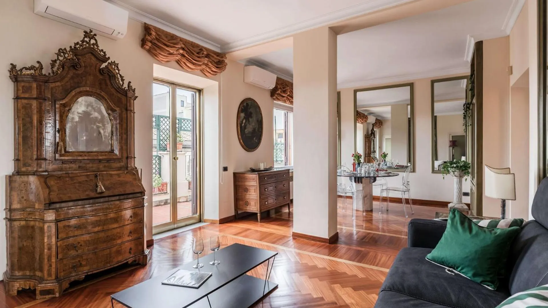 The Best Rent - One-Bedroom Apartment In A Quiet, Classically Styled Corner Near The Quirinale Rome